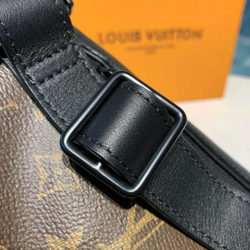 AlohaPlaza™ Monogram Cavas Discovery Bumbag M44336