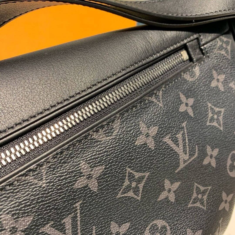 AlohaPlaza™ Monogram Eclipse Discovery Bumbag M44336