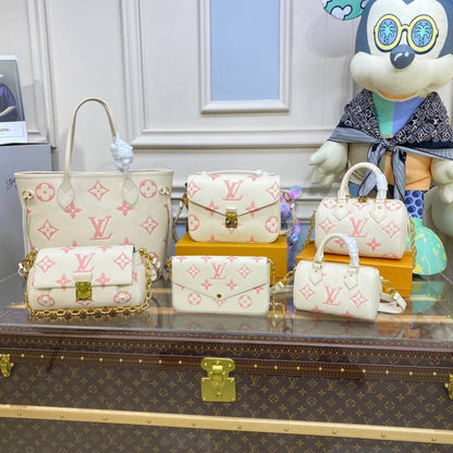 AlohaPlaza™ Monogram Empreinte Leather Neverfull MM M21579 Creme/Pink