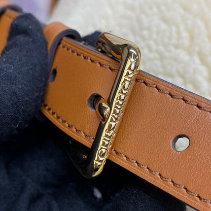 AlohaPlaza™ Ski Shearling Bumbag M23715