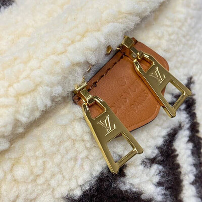 AlohaPlaza™ Ski Shearling Bumbag M23715